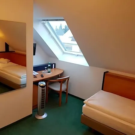 Zur Muehle Hotel 3*